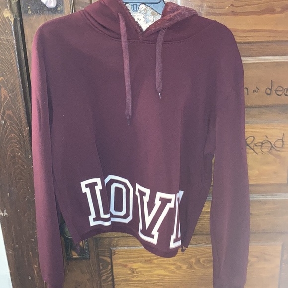 A Love crop top - Picture 2 of 4